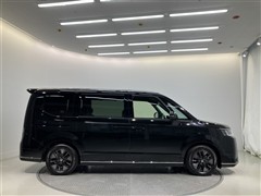 ステップワゴン スパーダ