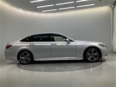 クラウンHV RS アドバンス