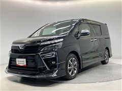 トヨタ ヴォクシー ZS キラメキ3