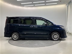 ノア ハイブリッド SI WXB3