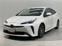 トヨタ プリウス A