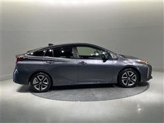 プリウス S ツーリングセレクション