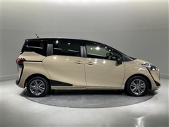 シエンタHV ファンベースG クエロ