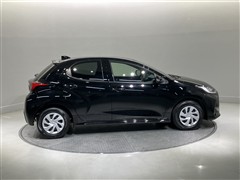 ヤリス ハイブリッド G