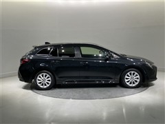 カローラツーリング HV S