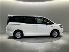 ヴォクシー ハイブリッド V