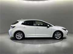 カローラスポーツ G