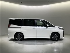 ノア ハイブリッド S-Z