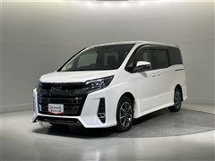 トヨタ　ノア SI