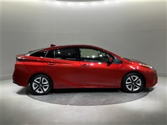 プリウス S ツーリングセレクション