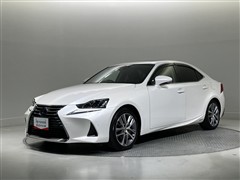 レクサス IS300h バージョンL