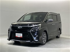 トヨタ　ヴォクシー ZS キラメキ3