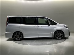 ノア SI GRスポーツ