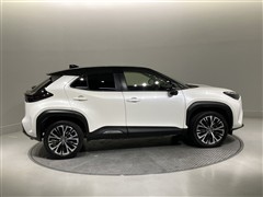 ヤリスクロス Z