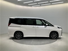 ノア ハイブリッド S-Z