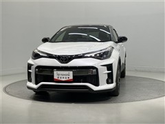 C-HR S GRスポーツ
