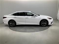 ES300h Fスポーツ