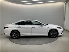 ES300h Fスポーツ
