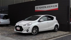 トヨタ アクア G
