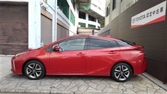 プリウス A ツーリングセレクション