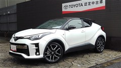 トヨタ C-HR HEV S・GRスポーツ