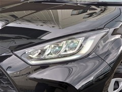 ヤリス G
