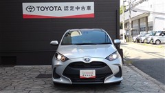 ヤリス ハイブリッド X