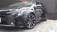 カローラツーリング HEV WxB