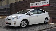 プリウス S LEDエディション