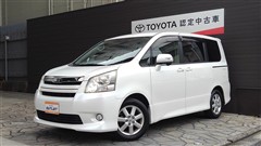 トヨタ ノア Si