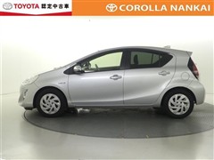 アクア S スタイルブラック