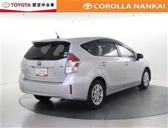 プリウスアルファ S