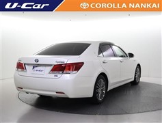 クラウンロイヤル HV ロイヤルサルーン