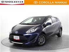 トヨタ　アクア S スタイルブラック