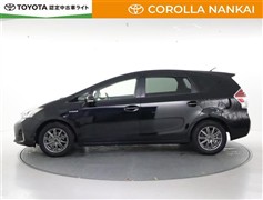 プリウスアルファ S