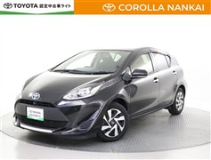 トヨタ　アクア S スタイルブラック