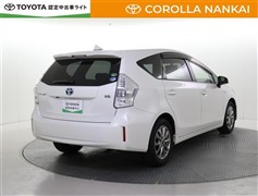 プリウスアルファ S