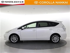 プリウスアルファ S