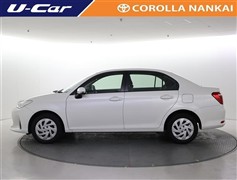 カローラアクシオ X