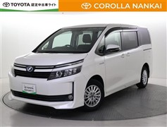 トヨタ　ヴォクシー HV V