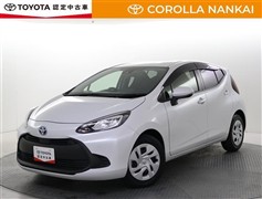 トヨタ　アクア X