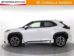 ヤリスクロス HV G