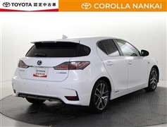 CT200h F スポーツ