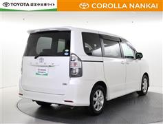 ヴォクシー ZS