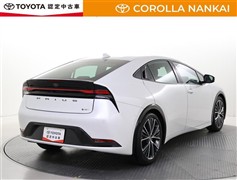 プリウス Z