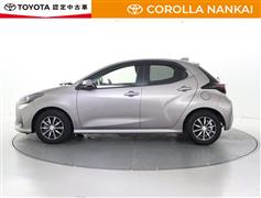 ヤリス X