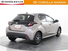 ヤリス X
