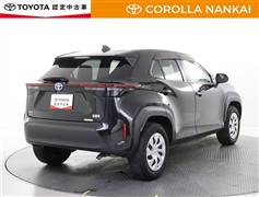 ヤリスクロス HV X