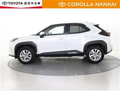 ヤリスクロス HV G