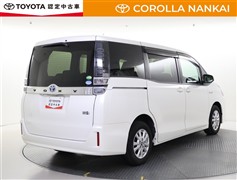 ヴォクシー HV V